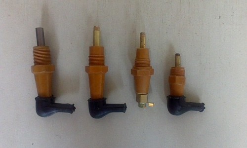 电刷安装示意图